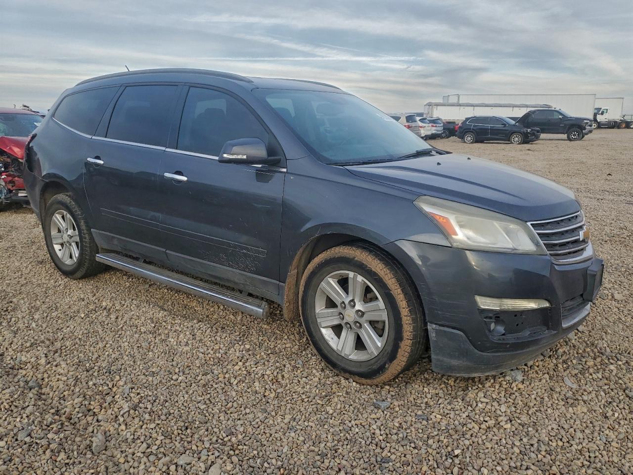 2013 Chev Traverse VIN 1GNKRJKD3DJ191358 photo 4