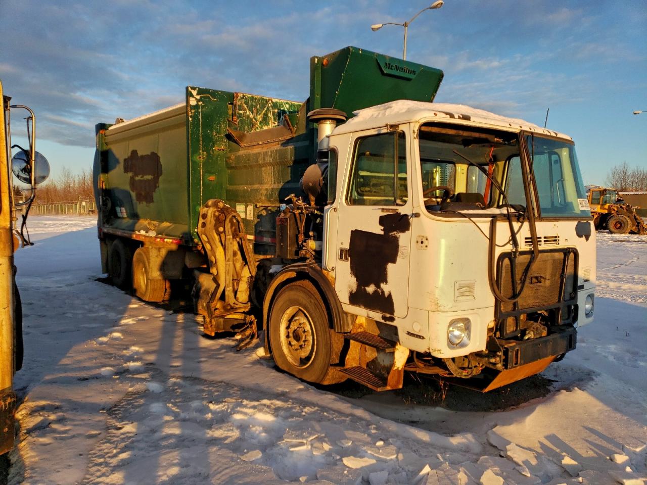 2011 AUTOCAR All models VIN 5VCACR8FXBH212887 photo 1