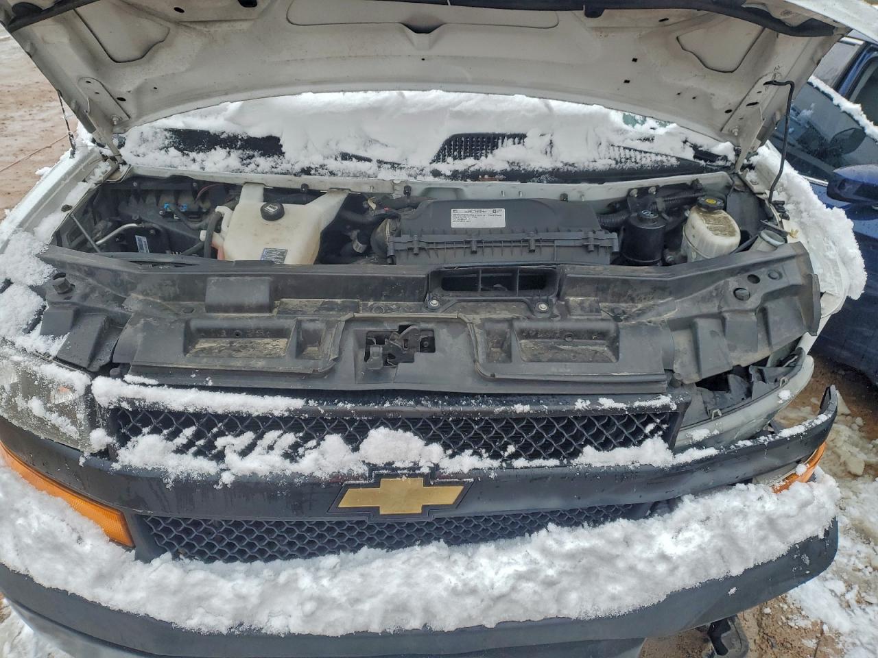 2020 CHEV Express VIN 1GCWGAFP4L1160851 photo 12