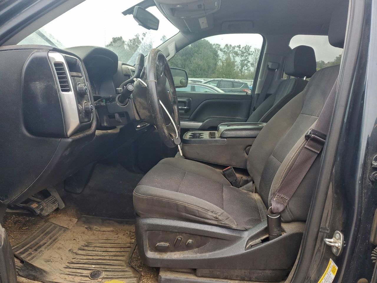 2017 Chevrolet All models VIN 3GCUKREC2HG504057 photo 7