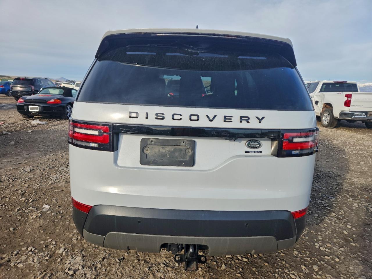 2017 LAND Discovery VIN SALRHBBV6HA040361 photo 6