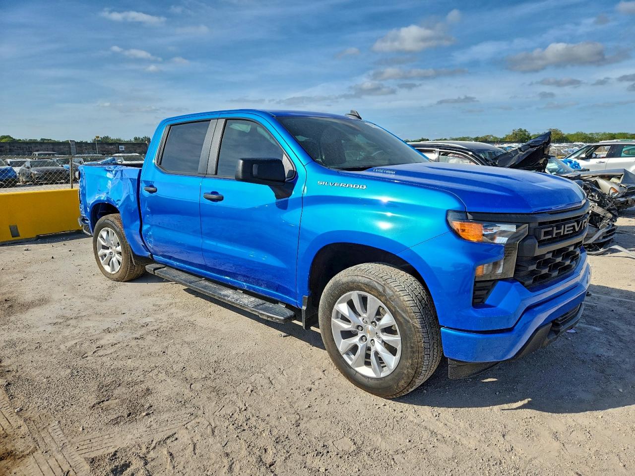2025 Chevrolet All models VIN 3GCPABEK2SG297739 photo 4
