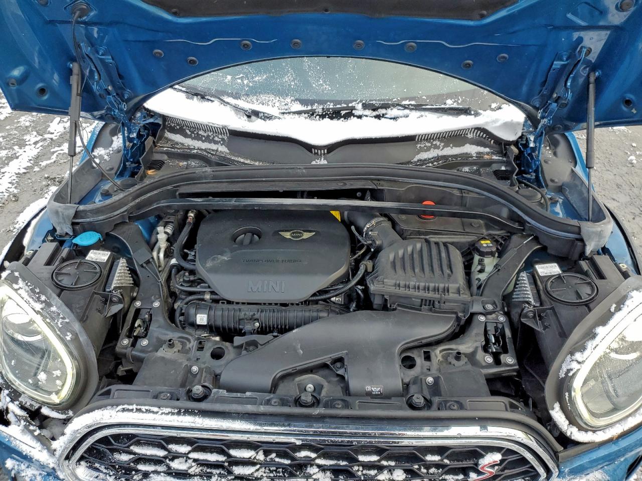 2018 Mini Cooper VIN WMZYT5C33J3D81813 photo 11
