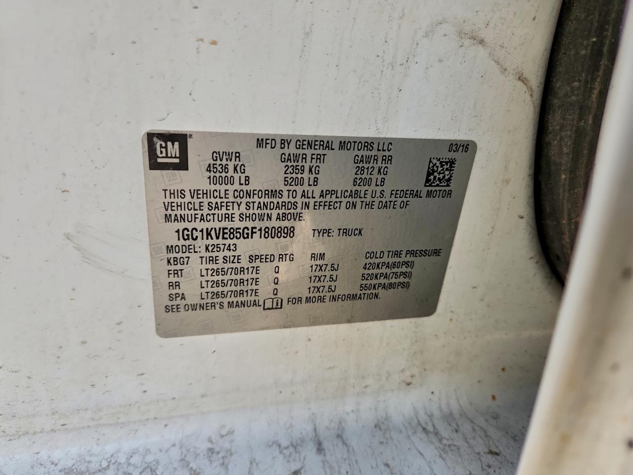 2016 Chevrolet All models VIN 1GC1KVE85GF180898 photo 12