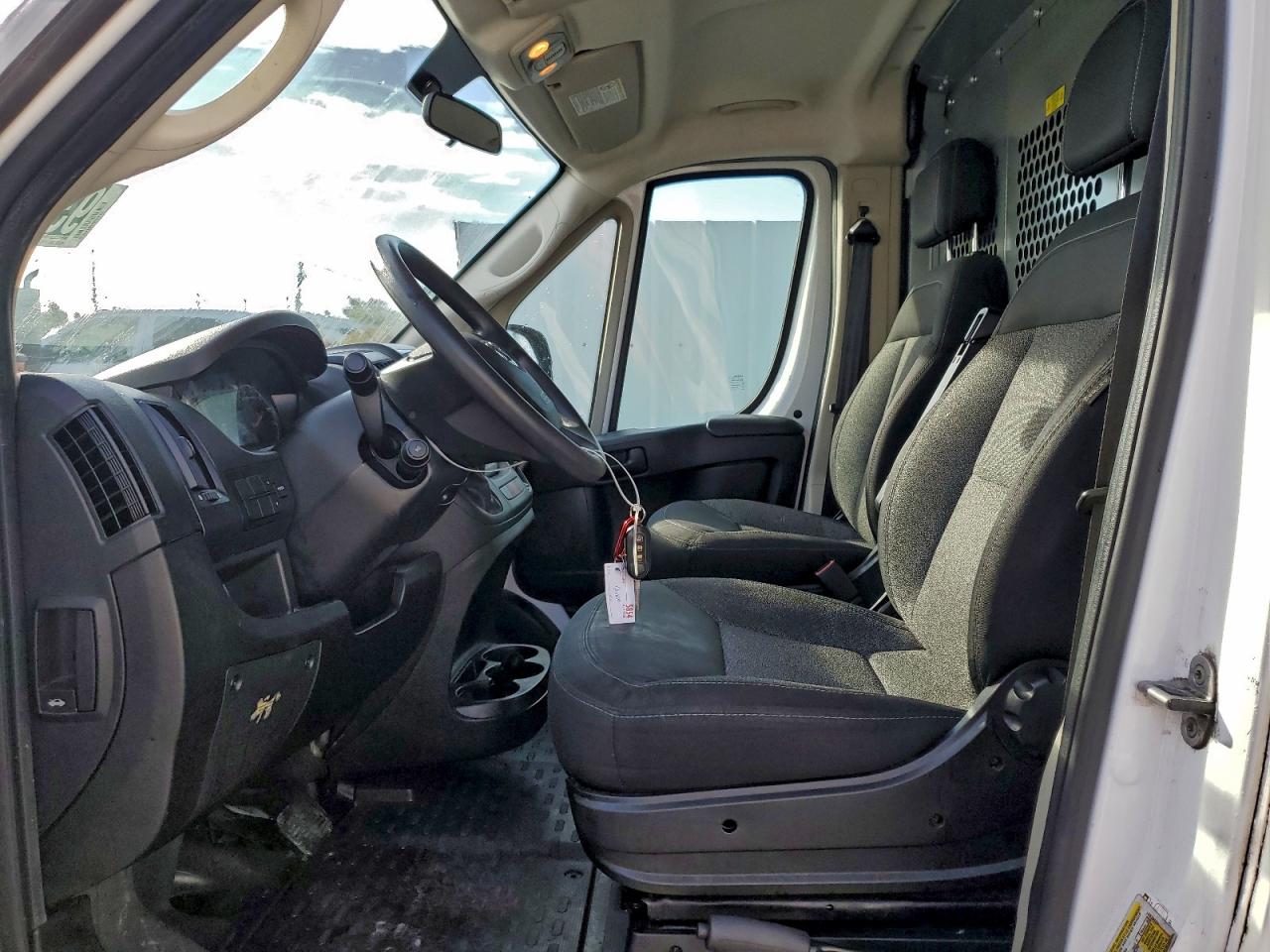 2019 Ram Promaster VIN 3C6TRVCG5KE562891 photo 7