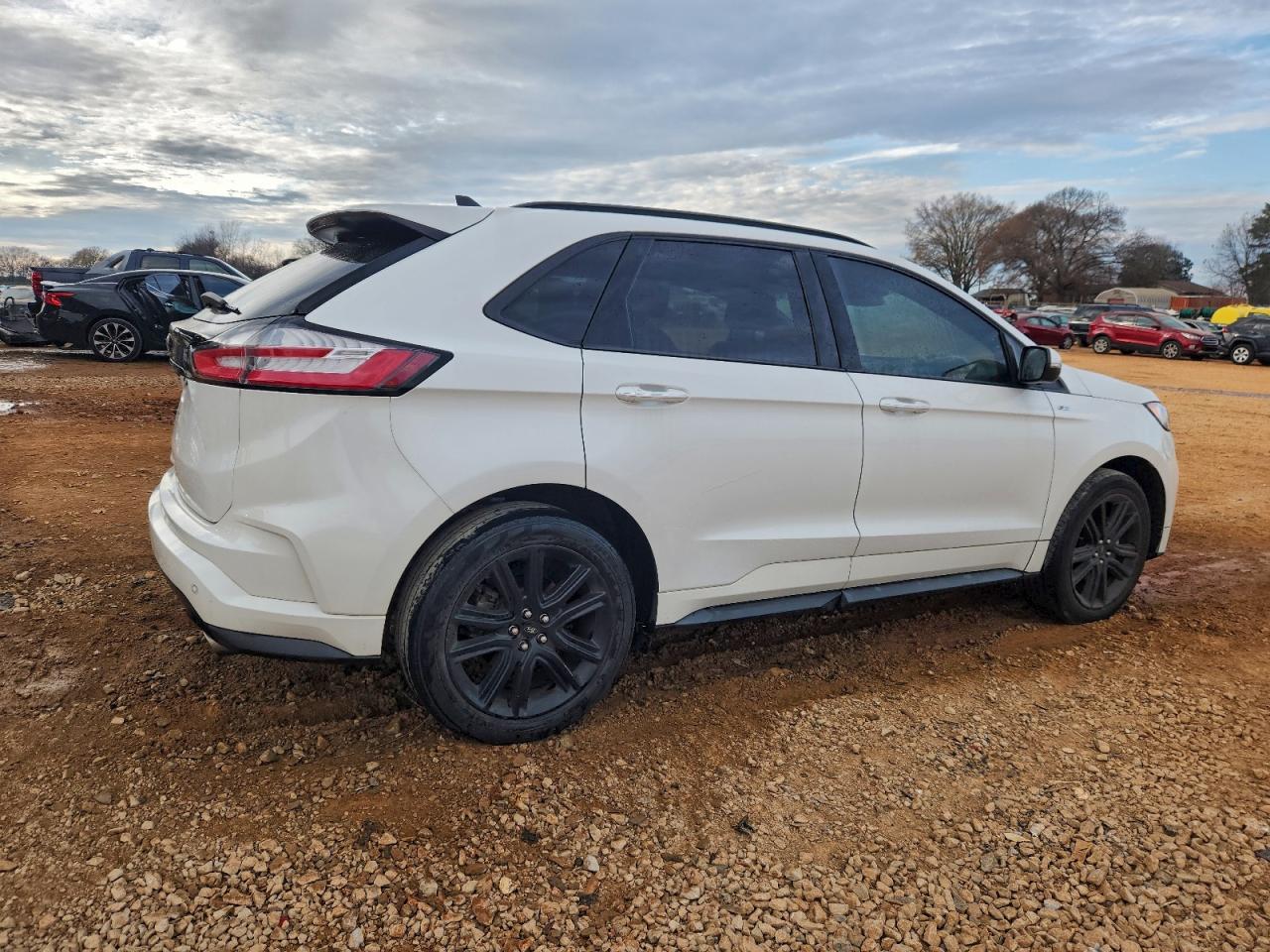 2020 Ford Edge VIN 2FMPK3J98LBB10526 photo 3