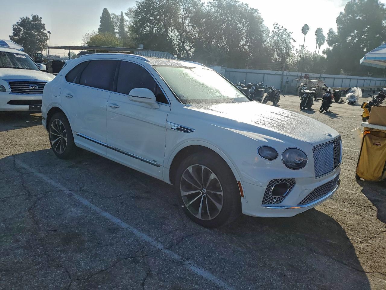 2022 Bently All other VIN SJAAM2ZV5NC039838 photo 4