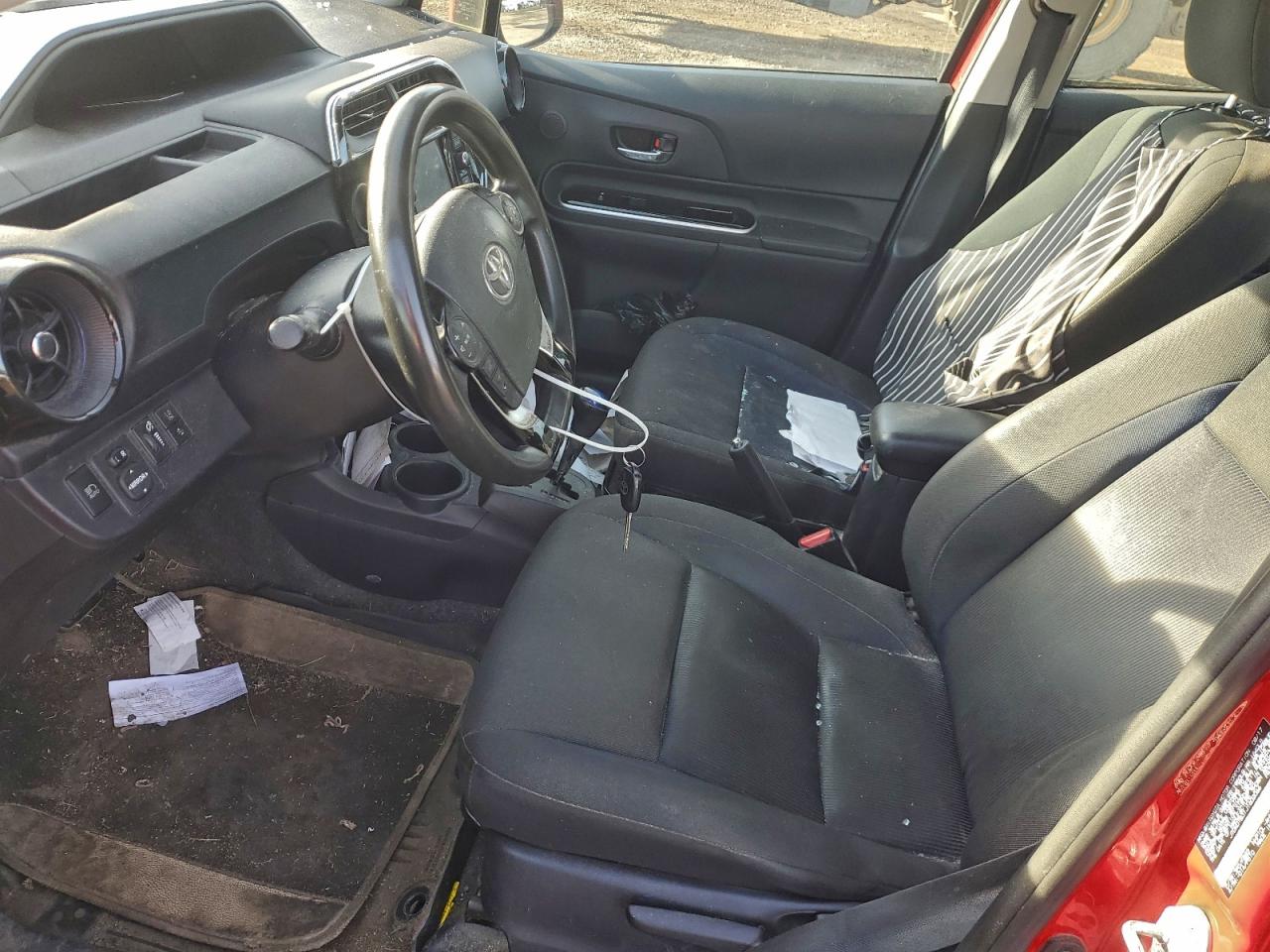 2018 Toyota Prius VIN JTDKDTB31J1602066 photo 7