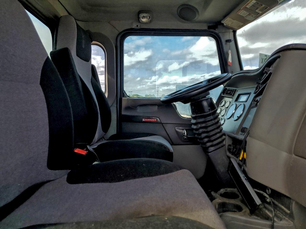 2019 KENWORTH All other VIN 2NKHHJ7X0KM289356 photo 9