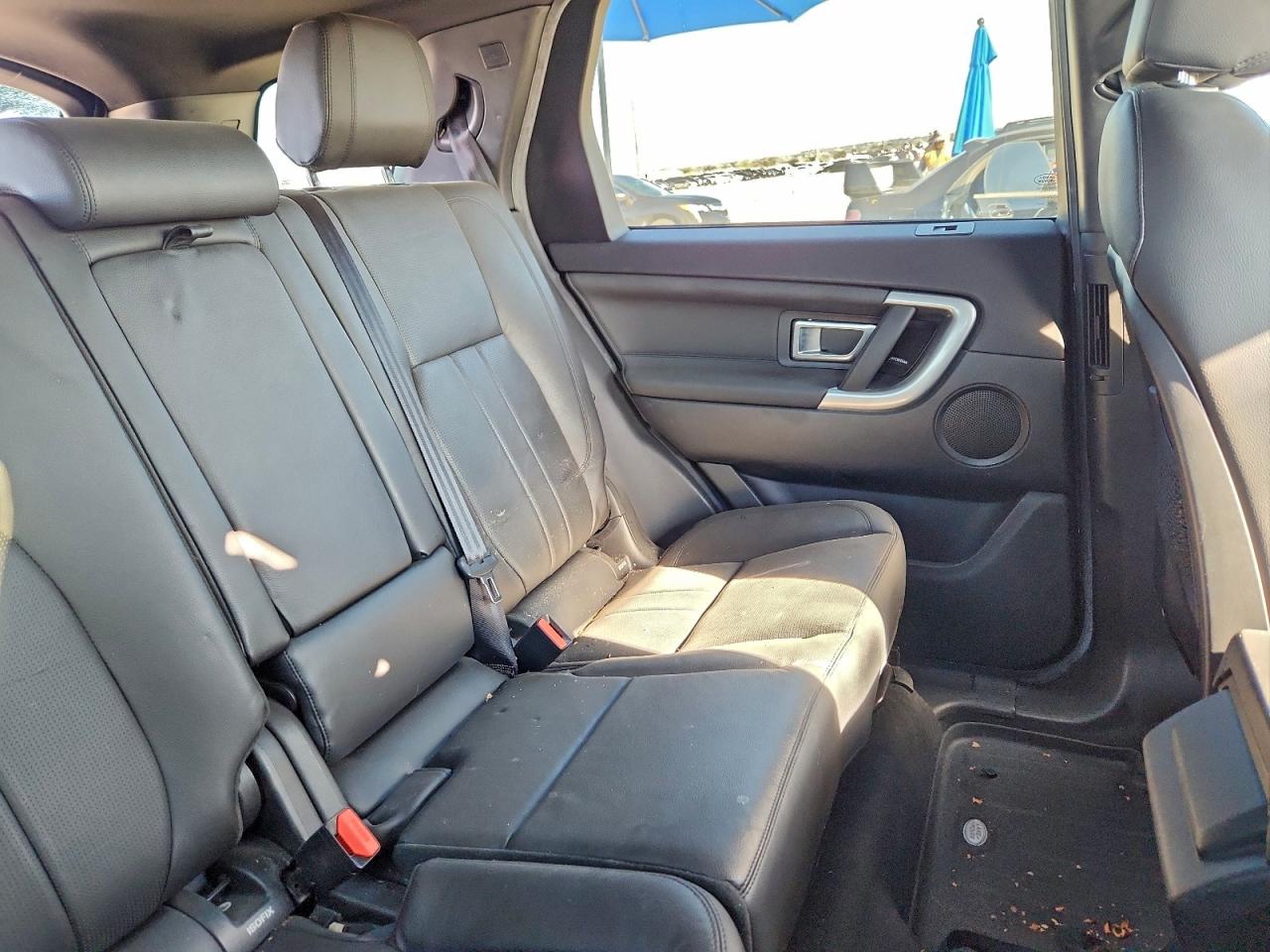 2018 Discovery VIN SALCR2RX3JH766492 photo 11