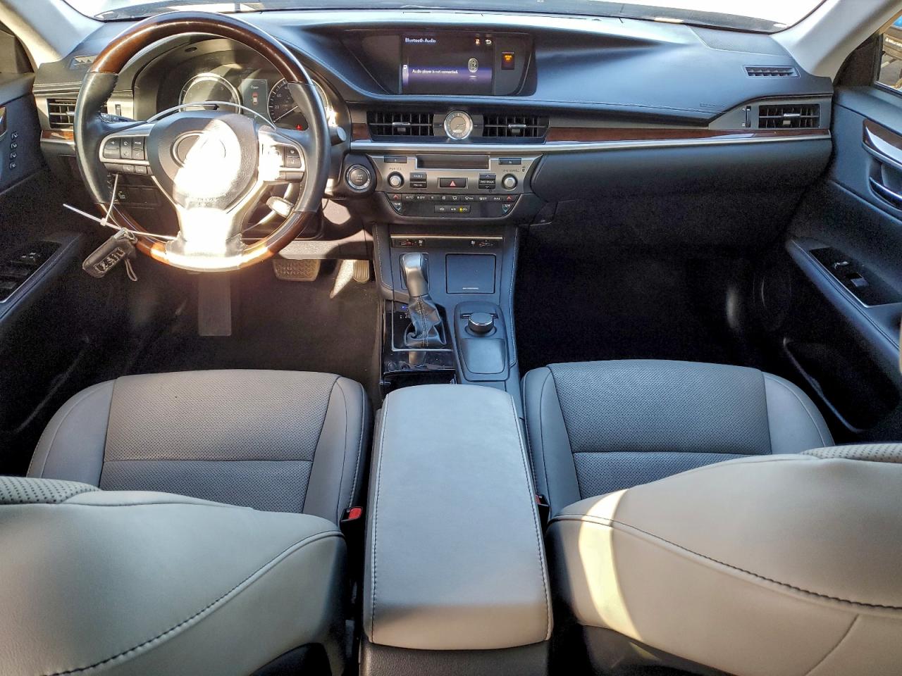 2018 Lexus ES350 VIN 58ABK1GGXJU113769 photo 8