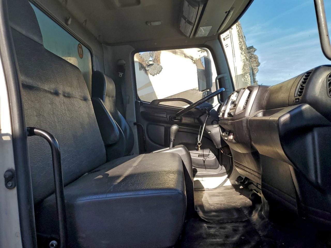 2012 HINO All models VIN 5PVNJ8JM3C4S50316 photo 11