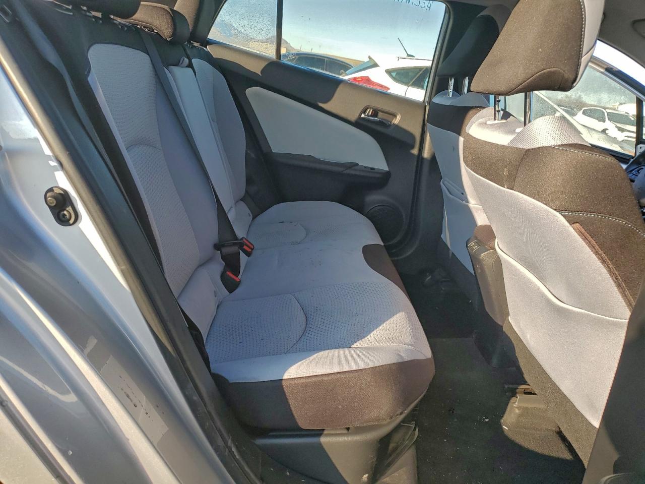 2019 Toyota Prius VIN JTDKARFU2K3079337 photo 10