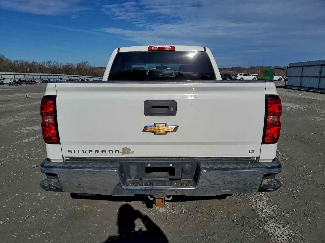 2018 Chevrolet All models VIN 3GCUKREC9JG572233 photo 6