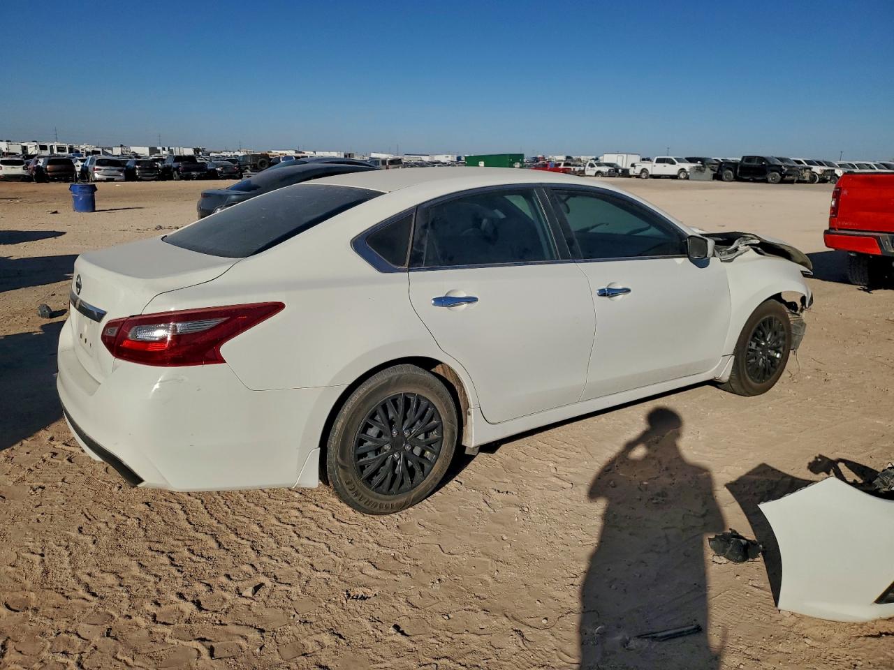 2018 NISS Altima VIN 1N4AL3AP4JC103033 photo 3