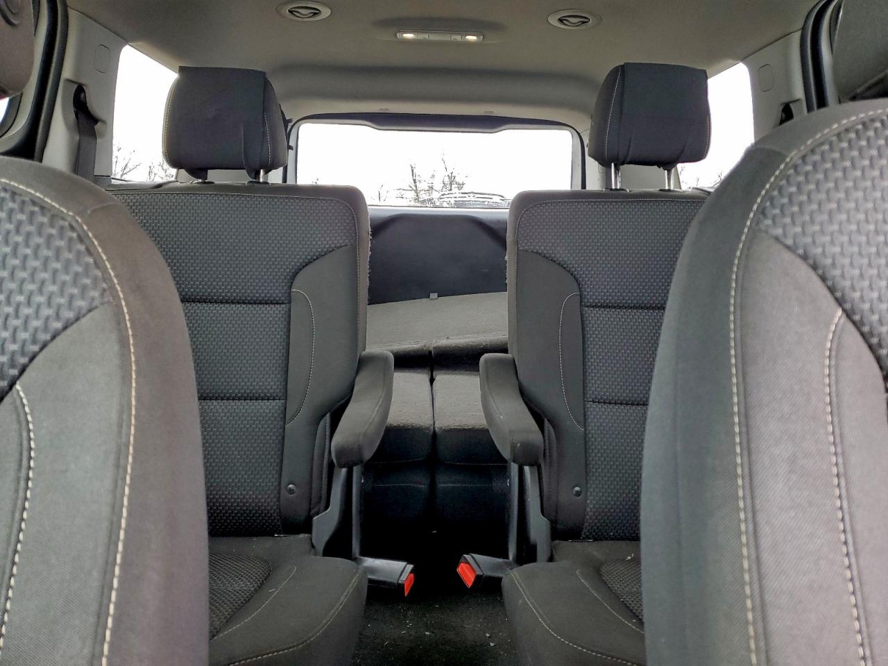 2022 GMC Acadia VIN 1GKKNKL42NZ170145 photo 10