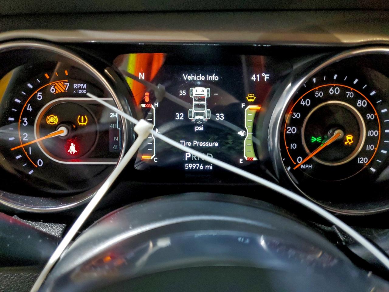 2019 Jeep Wrangler / VIN 1C4HJXEG5KW515350 photo 9
