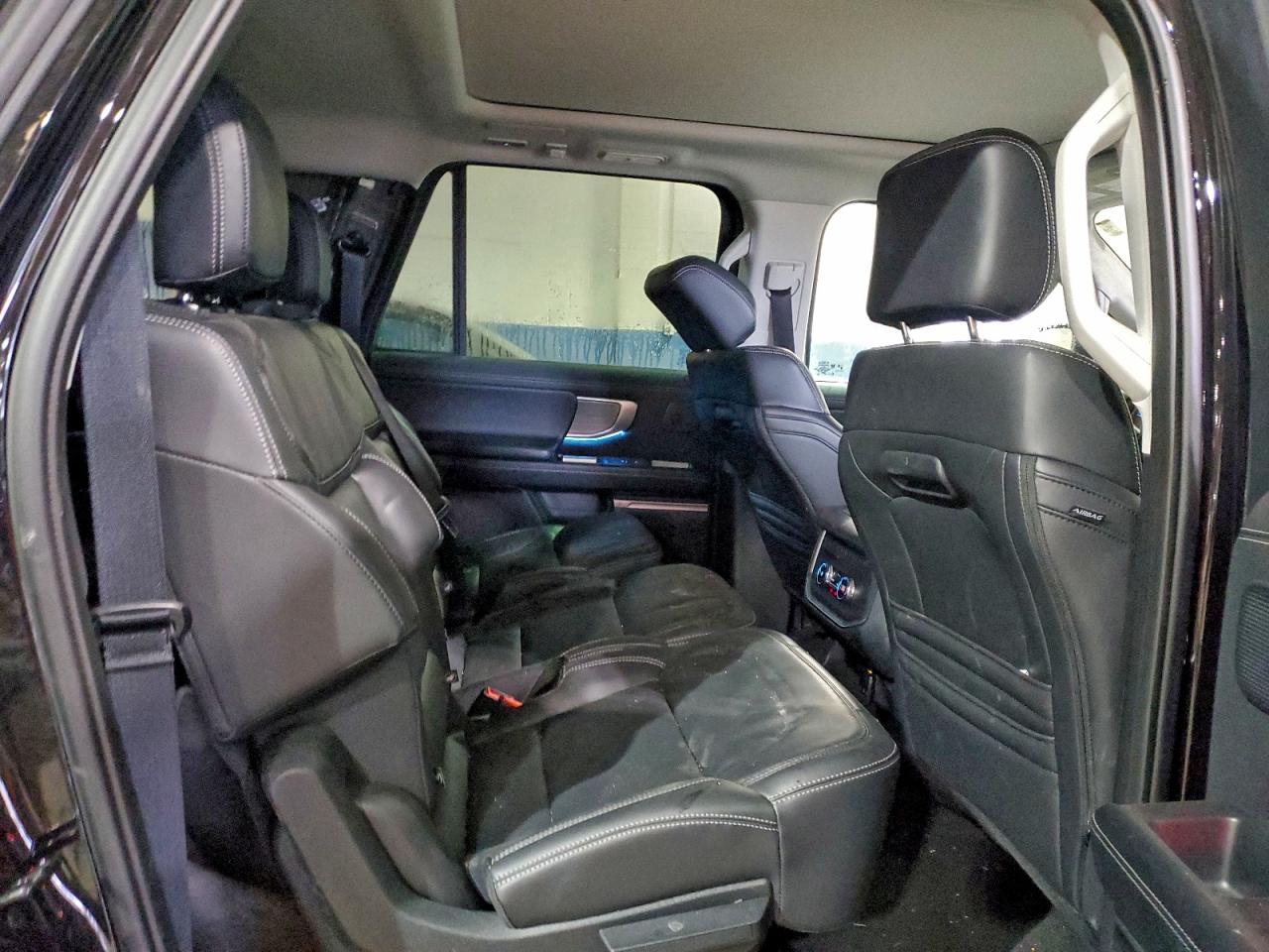 2025 Ford Expedition VIN 1FMJK1M80SEA11862 photo 11