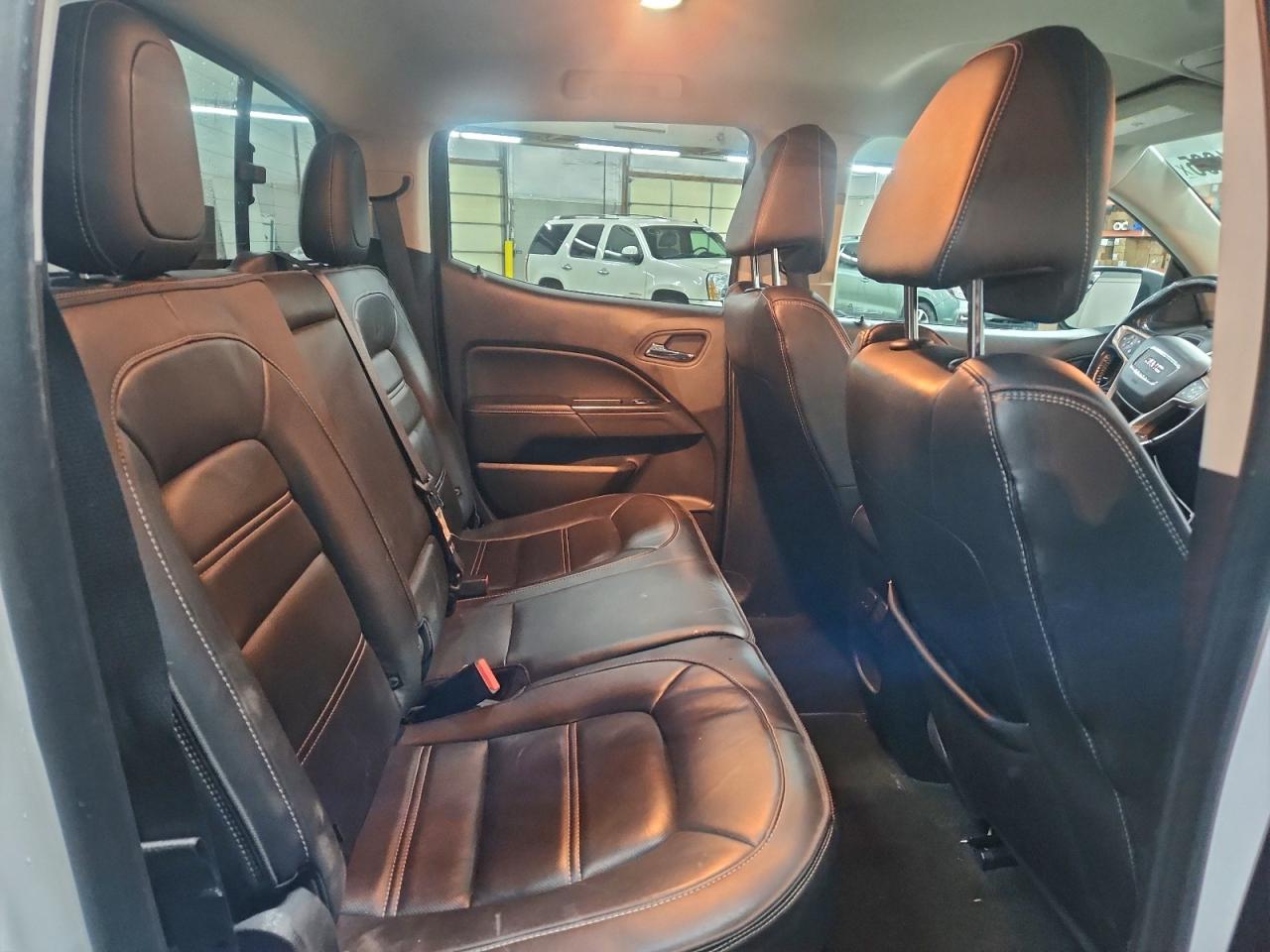 2017 GMC Canyon VIN 1GTG6EEN8H1294610 photo 10