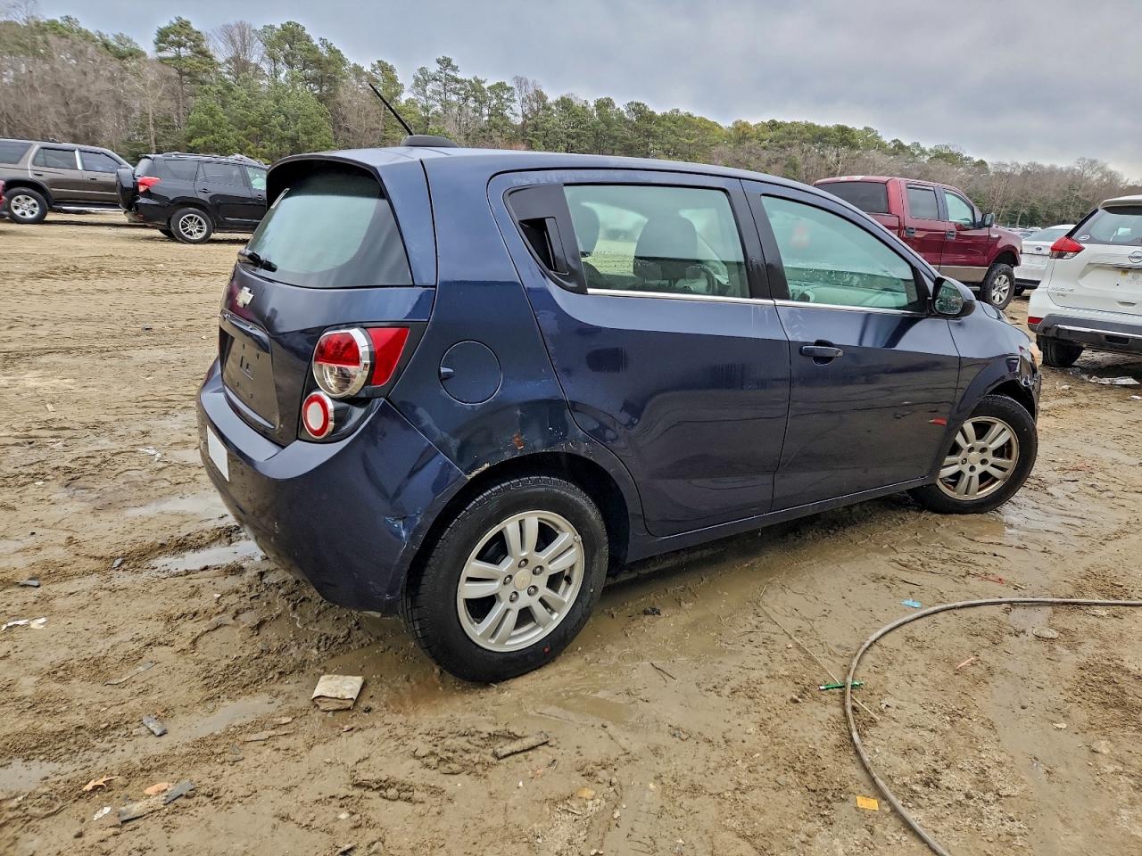 2016 Chevrolet SONIC VIN 1G1JC6SH2G4133954 photo 3