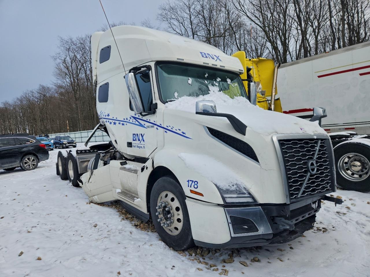 2025 VOLVO Vn VIN 4V4NC9EHXSN695078 photo 1
