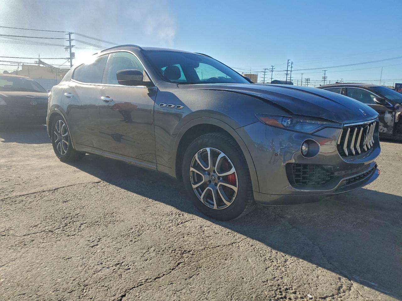 2019 Maserati All models VIN ZN661XUA5KX322564 photo 4