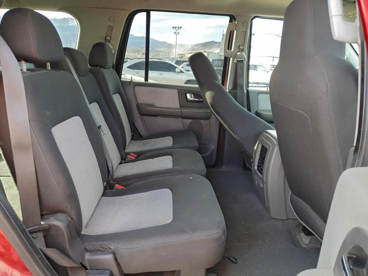 2006 Ford Expedition VIN 1FMPU16566LA20784 photo 11