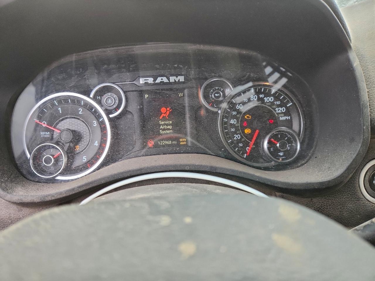 2021 Ram 3500 VIN 3C63RRGLXMG690064 photo 9