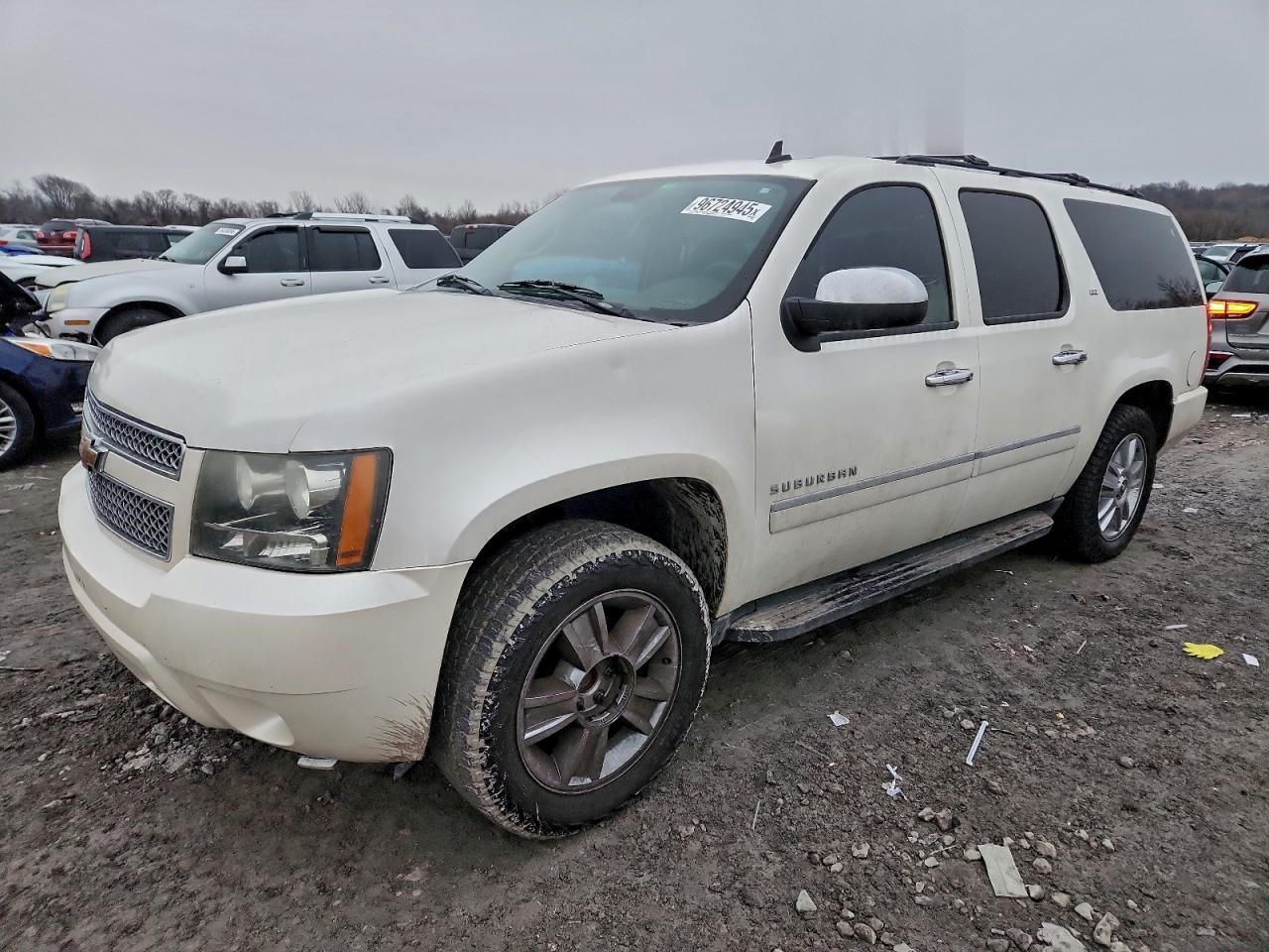 2010 Chevrolet Suburban VIN 1GNUCKE0XAR176491 photo 1