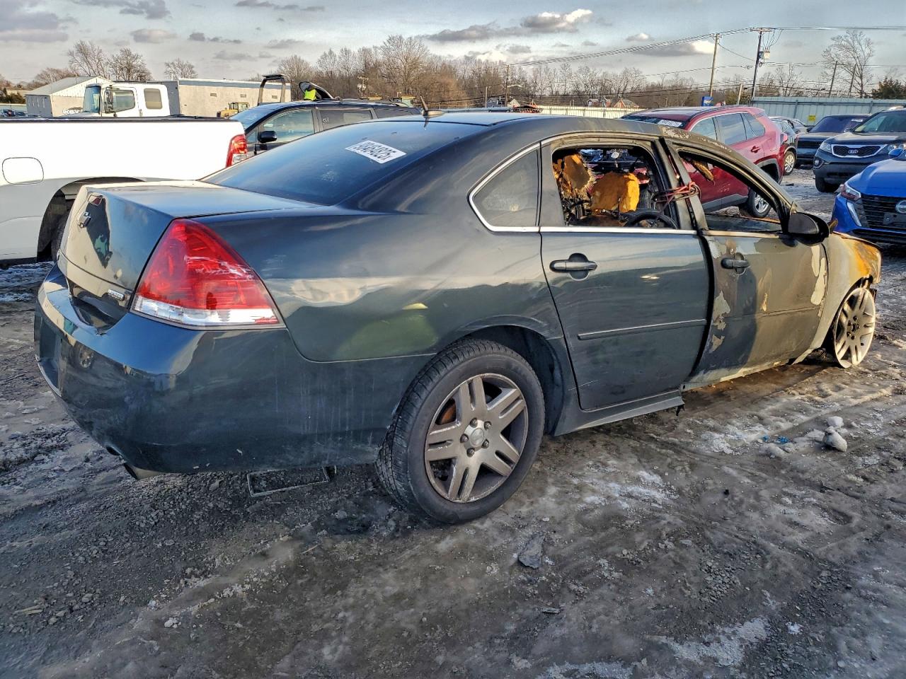 2014 Chevrolet Impala VIN 2G1WB5E3XE1101331 photo 3