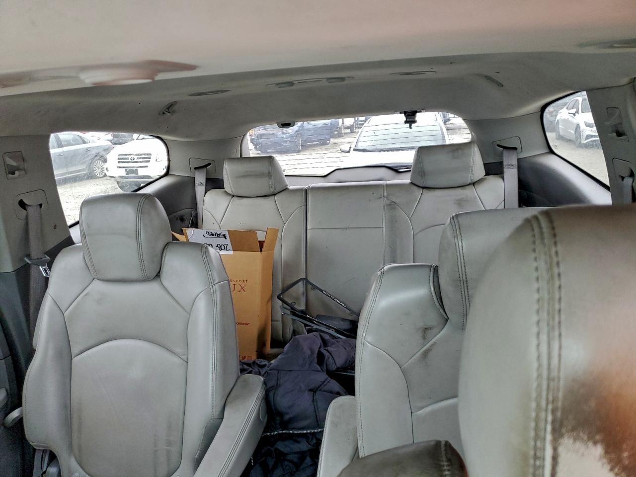2009 Chevrolet Traverse VIN 1GNEV23D59S174138 photo 10