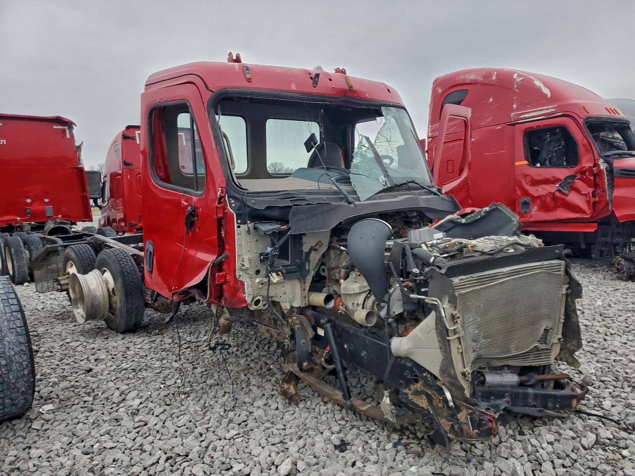 2015 FREIGHTLINER All other VIN 3AKJGEDV6FSGJ6926 photo 1