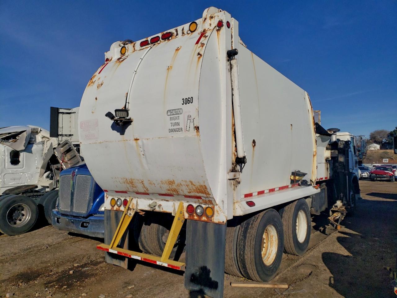2007 AUTOCAR Xpeditor w VIN 5VCDC6MF37H204817 photo 4