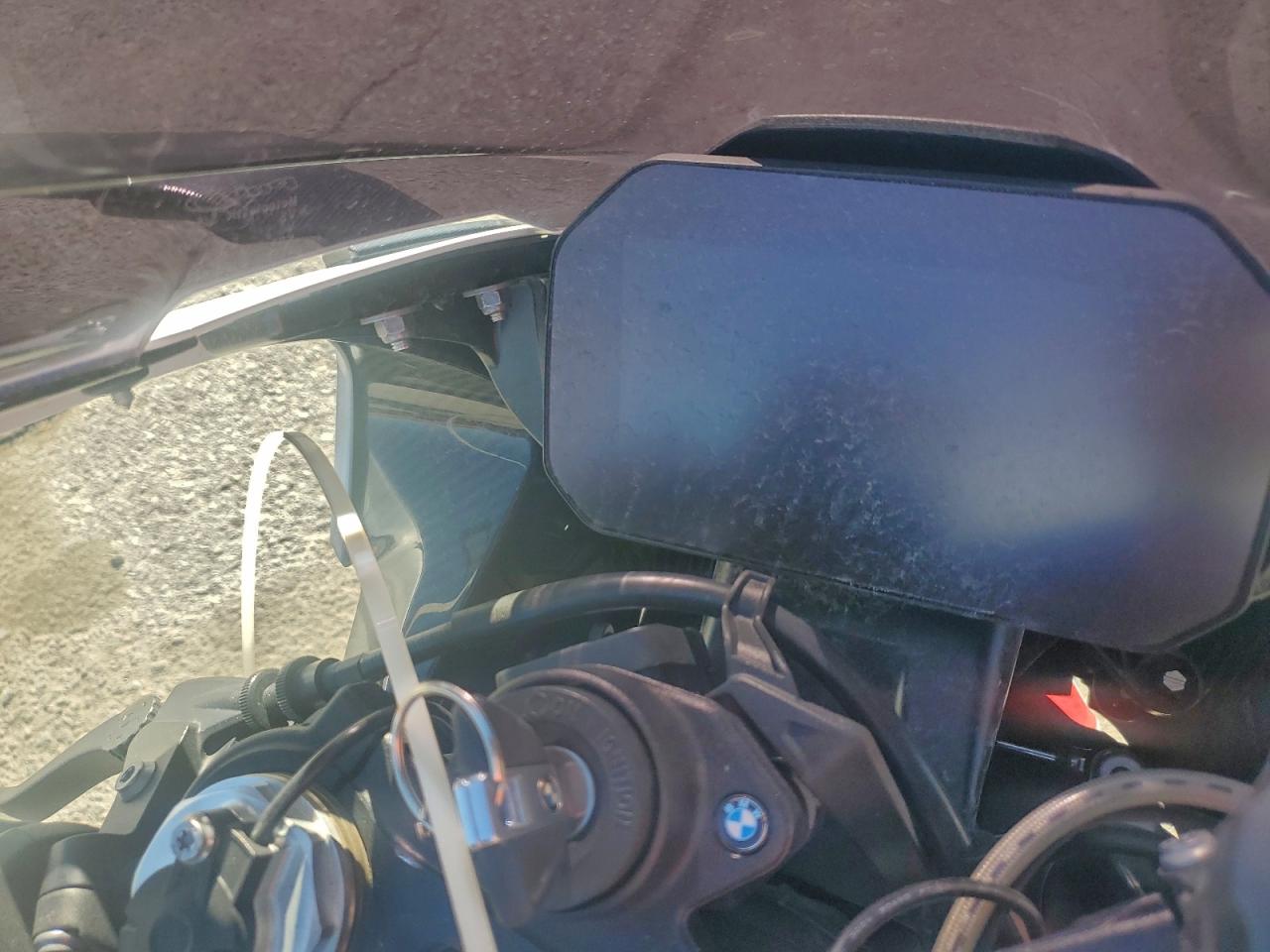 2021 BMW S VIN WB10E2309M6D45040 photo 9