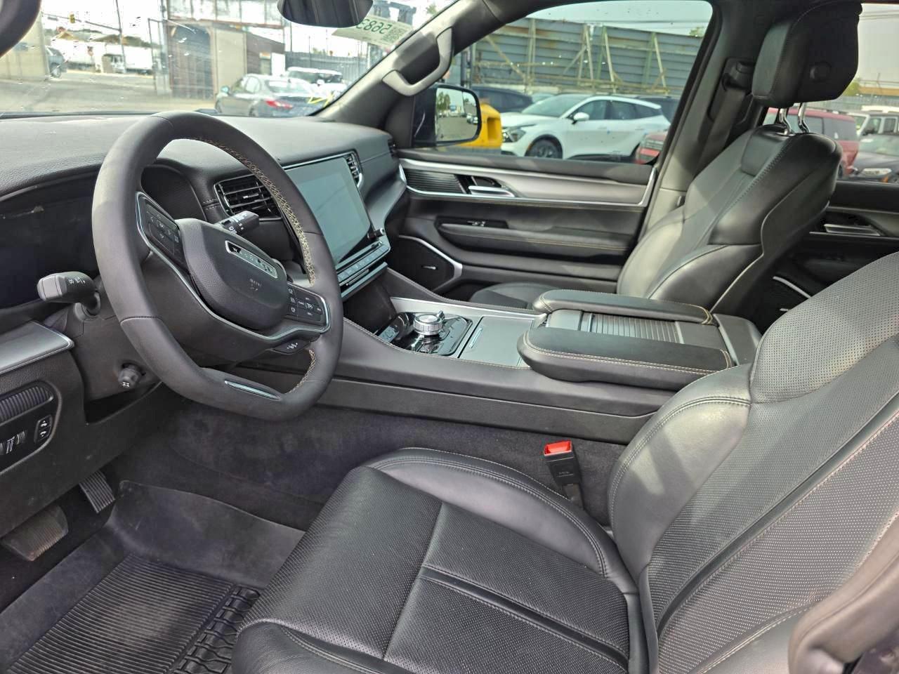 2024 JEEP Wagoneer VIN 1C4SJVBP1RS133669 photo 7
