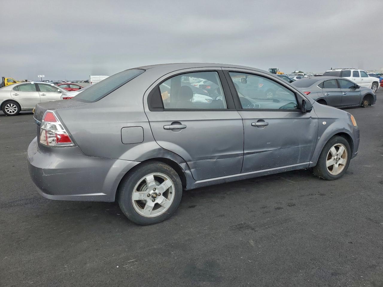 2007 Chevrolet Aveo VIN KL1TG56627B103878 photo 3