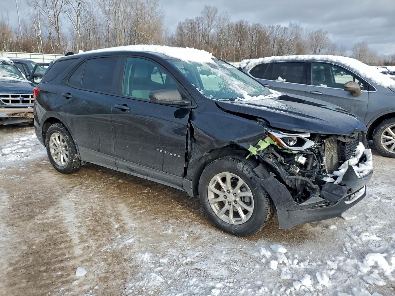 2020 Chevrolet Equinox VIN 2GNAXSEV6L6251446 photo 4