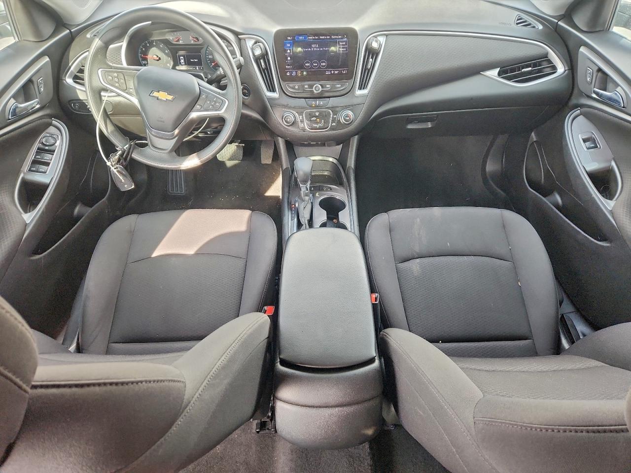 2021 Malibu VIN 1G1ZC5ST7MF088382 photo 8