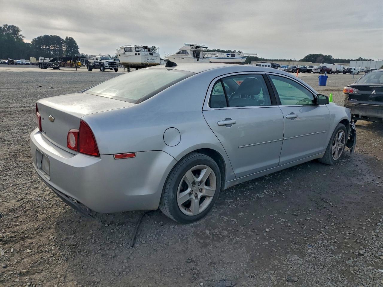 2012 Chevrolet Malibu VIN 1G1ZB5E01CF187699 photo 3