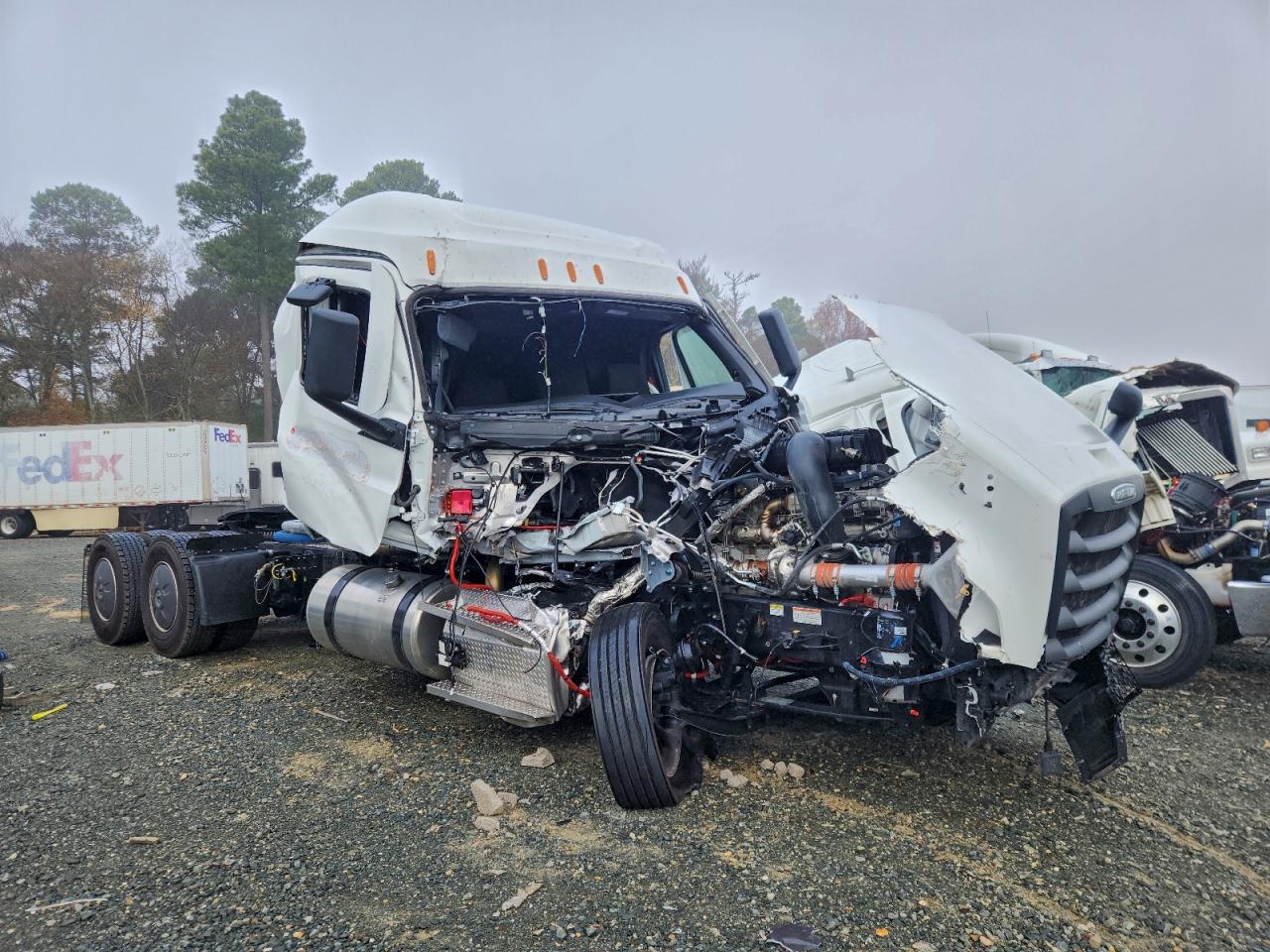 2026 FREIGHTLINER All other VIN 3AKJHHDV7TSWL4794 photo 1