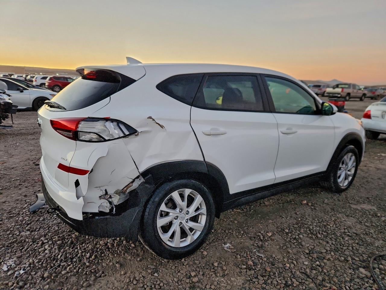 2020 Hyundai Tucson VIN KM8J2CA46LU168056 photo 3
