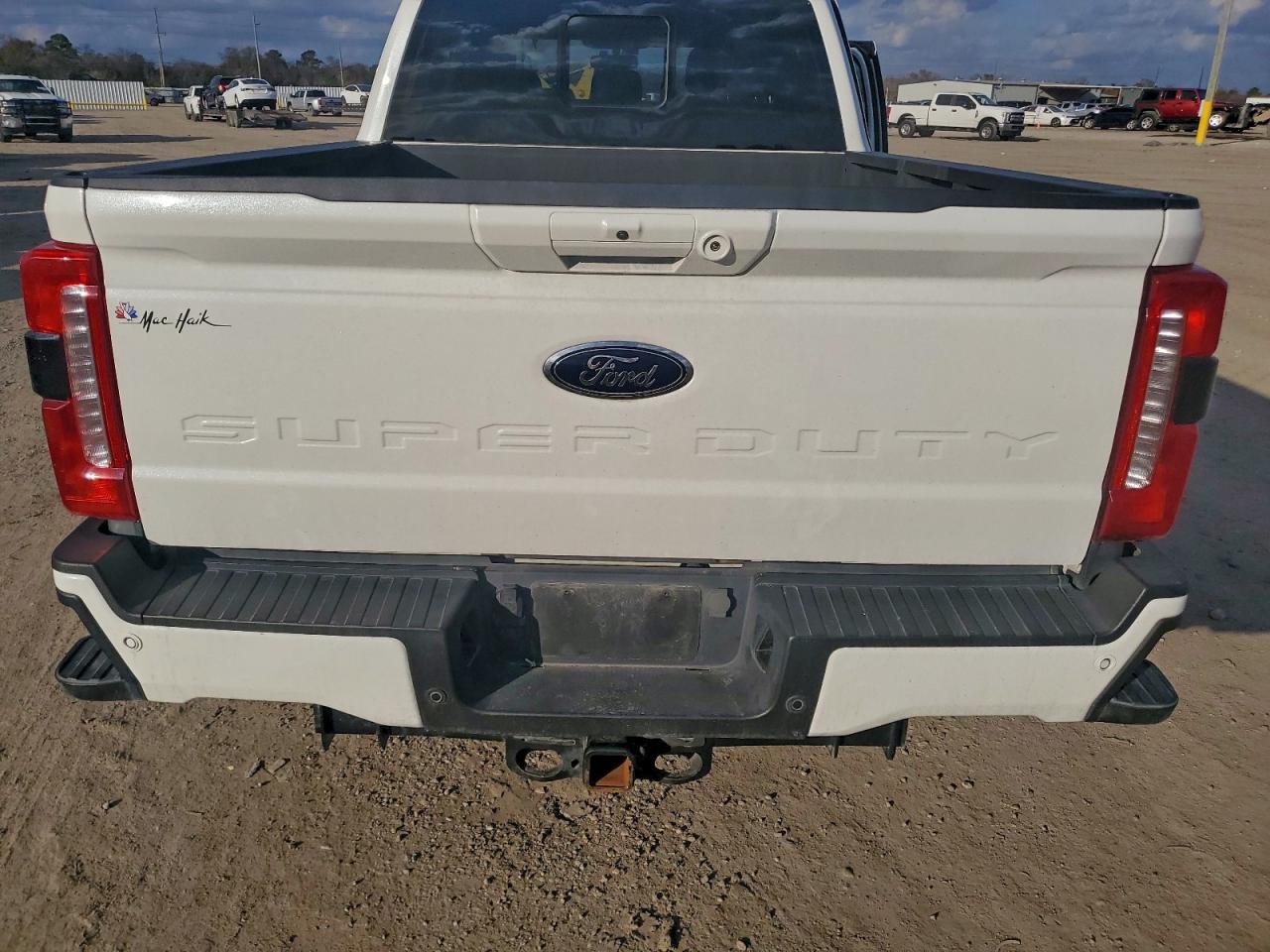 2023 Ford F250 VIN 1FT8W2BM7PEC41600 photo 10