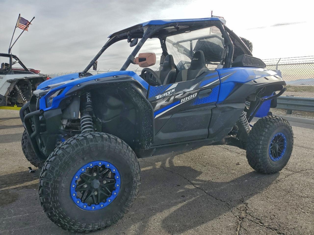 2021 Kawasaki Teryx VIN JKARFCA12MB508988 photo 2