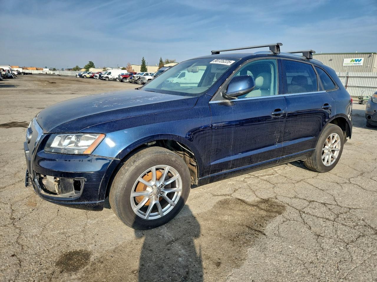 2011 Audi Q5 VIN WA1CFAFP6BA008892 photo 1