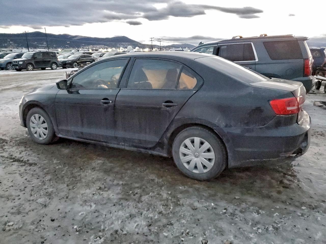 2015 Volkswagen Jetta VIN 3VW2K7AJ3FM284777 photo 2