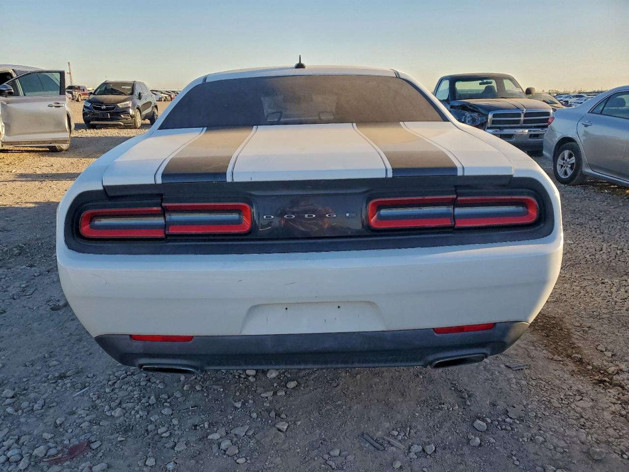 2015 Dodge Challenger VIN 2C3CDZAG7FH708594 photo 6
