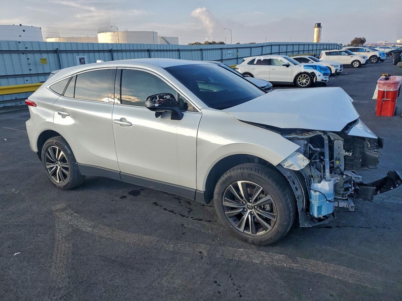2024 Toyota Venza VIN JTEAAAAH9RJ177936 photo 4
