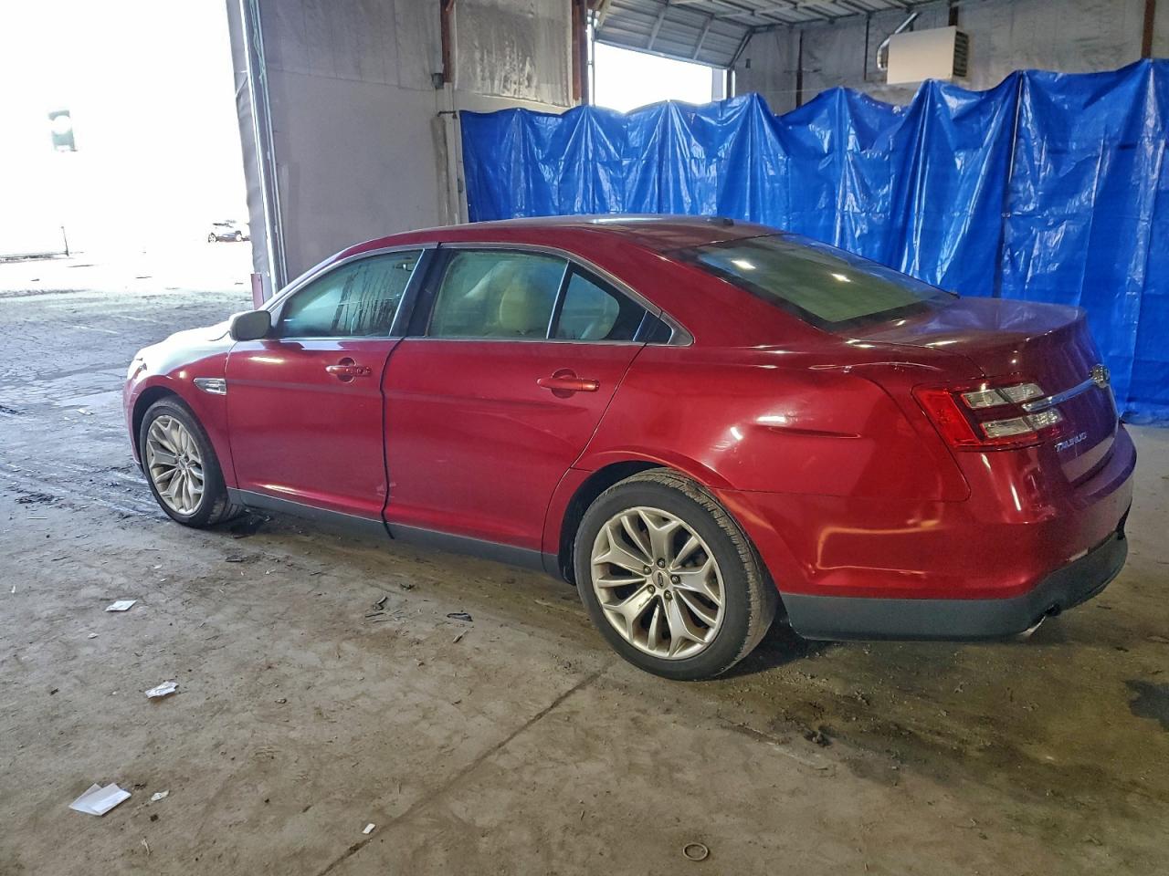 2017 Taurus VIN 1FAHP2F89HG124039 photo 2