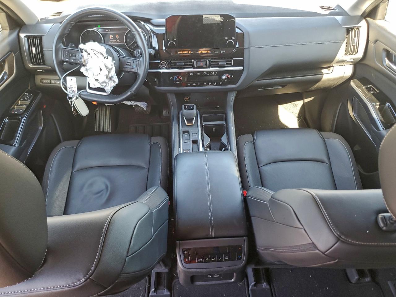 2024 Nissan Pathfinder VIN 5N1DR3CA4RC218897 photo 8