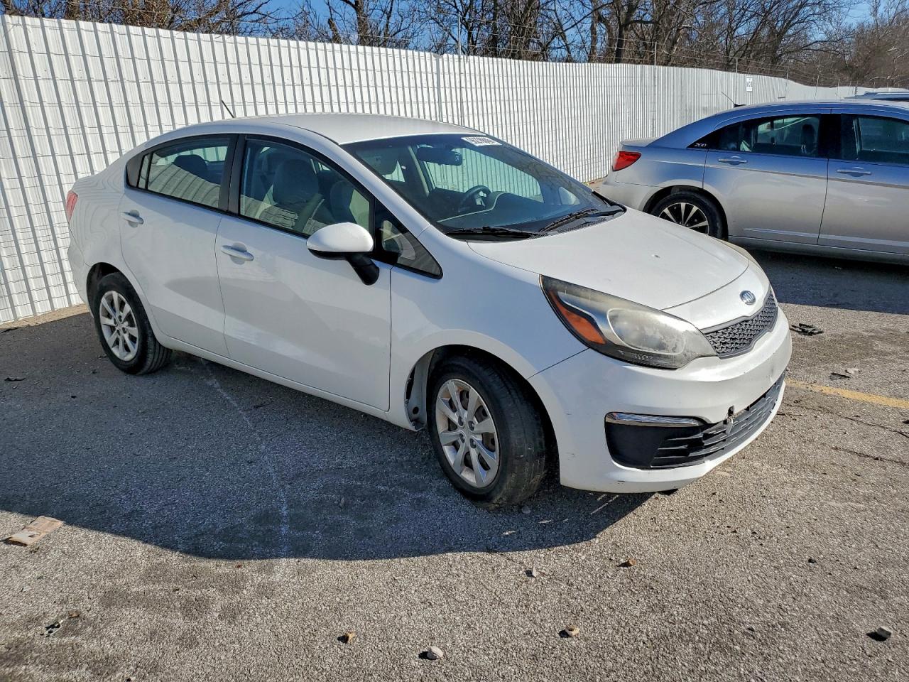 2016 Kia Rio VIN KNADM4A3XG6554334 photo 4